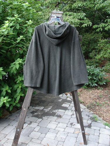 Barclay Celtic Moss Swing Hooded Jacket in Unpainted Army Grey, Size 2, features a cozy hoodie, oversized buttons, and two front pockets, showcasing its unique textured Celtic Moss fabric.