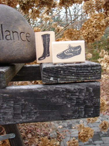 1997 New Rubber Stamps City Slicker Theme One Size, featuring a pair of wooden blocks with intricate shoe prints, ideal for customizing stationery or decorating wrapping paper.