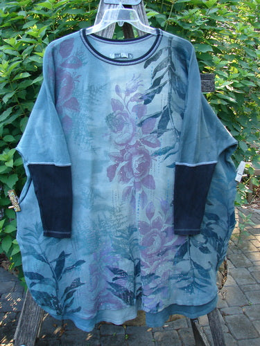 Barclay Thermal Contrast Revival Top Rose Garden Dusky Dusk OSFA, featuring ribbed sleeves and neckline, A-line shape, side vents, and farm-themed paint, highlighting creative freedom from Bluefishfinder.com.