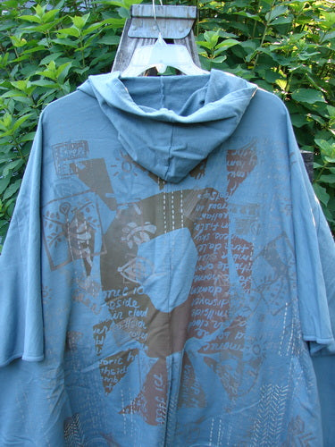 Barclay NWT Hooded Postcard Zipper Jacket Vest Rear Tree Love Delaware Green OSFA displayed with its cozy hood, dolman shoulders, and roomy pockets, highlighting its generous, sweeping hemline and unique rear tree motif.