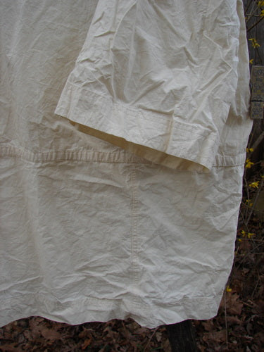 Magnolia Pearl NWT Cotton Poplin Wabi Kimono Natural OSFA features an open front, boxy shape, and stand-up rear collar, showcasing its sectional panels and overlays in crisp poplin cotton.