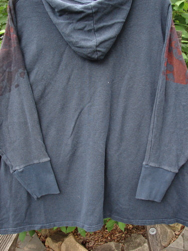 Barclay NWT Cotton Hemp Hooded Folklore Pullover Beach Bird Atlantic OSFA featuring a cordless hood, slightly fitted ribbed cuffs, wide square flared swing, and dual drop painted pockets on a clothes rack.