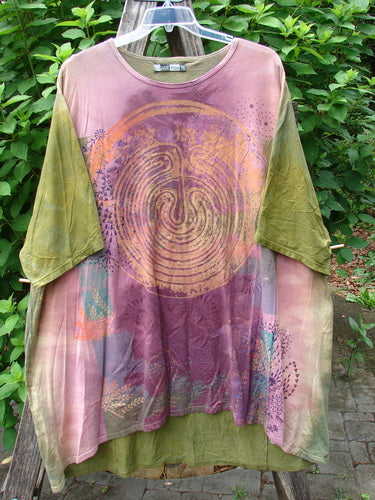Barclay Art Tee Primitive Path Mottled Fall Festival OSFA features a close-up of medium-weight organic cotton fabric, showcasing a tunic-length design with drop shoulders and a rounded neckline.