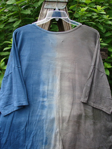 Barclay Wide Line Tee Wind Fish Mottled Navy Gray OSFA displayed on a swinger, showcasing its seamless design, rounded ribbed neckline, and significant drop shoulders, embodying Bluefishfinder.com's unique vintage aesthetic.