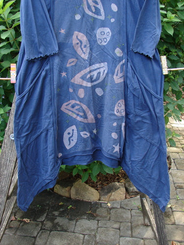 Barclay NWT Wildflower Tunic Star Pathway Dark Sky Size 0, showcasing raw edged front panel, flutter hemline, and exterior drop front pockets, exemplifying BlueFishFinder's vintage style and creative freedom ethos.