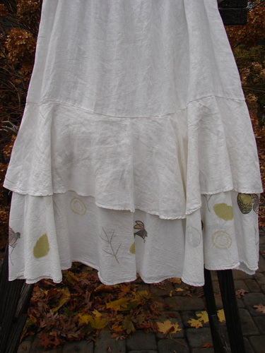 Barclay Linen Two Tier Ruffle Skirt Tiny Birdie White Size 2 featuring a tiered ruffle design with a delicate bird pattern, perfect as a standalone piece or layered for a vintage look.