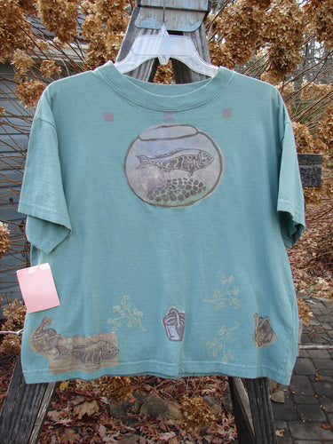 1994 NWT Short Sleeved Tee Fish Bowl Seagrass Size 3 featuring a fish bowl design with a ribbed neckline and slight bottom flair.