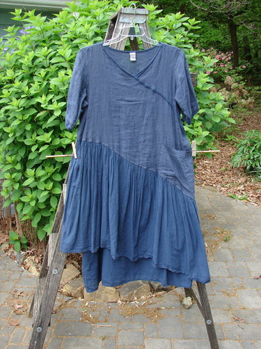 Barclay Cross Over Two Tier Angle Dress Fern Flower Unpainted Navy Size 0 features a layered linen design with a prairie-inspired, romantic drape, oversized side pocket, and sweet laced hemline.