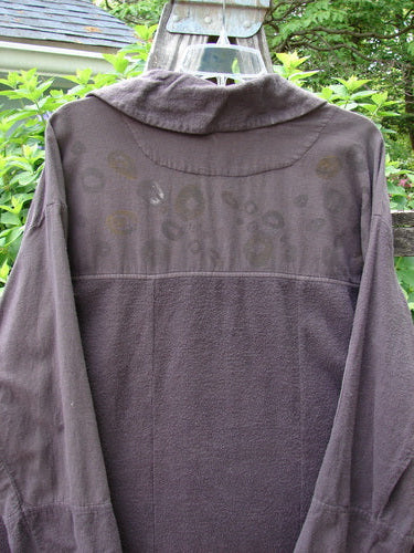 The 2000 Fanne Shirt Bubble Brum Size 1 features a cozy flannel and canvas pattern with hook and eye closures, deep V-neck, and a rounded hemline, embodying Bluefishfinder.com's vintage charm.