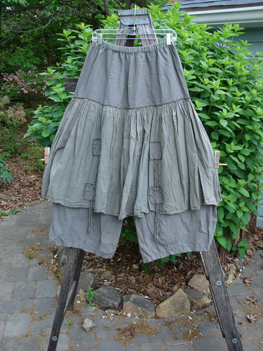 Barclay Linen Batiste Pant Skirt Unpainted Grey Green Size 0; features an elastic waist, triangular patches, dual ties, overpiece layer, slightly cropped under pant, and tapered lowers, embodying Bluefishfinder's vintage style.