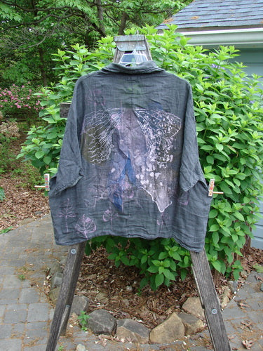 Barclay Linen Open Front Cheerful Cardigan Jacket Wings Black Size 0 features dolman sleeves, a varied hemline, and a free-flowing open front, embodying BlueFishFinder's vintage aesthetic and individuality.