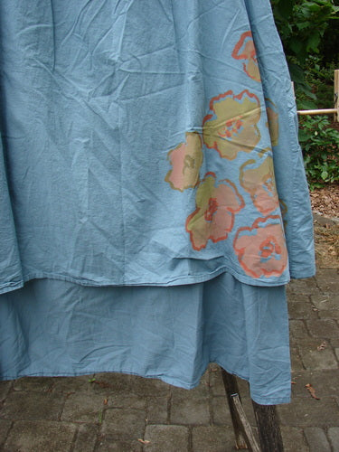 Barclay NWT Batiste Two Tier Layer Skirt Floral Cluster Sea Size 0, showcasing intricate floral patterns, emphasizing the skirt's delicate texture and craftsmanship.