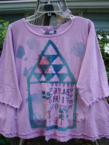 Barclay NWT Three Quarter Sleeved Cafe Corto Tee BF Home Gelato Size 0, featuring a graduating A-line shape, rounded neckline, and curly edges, embodying BlueFishFinder's vintage and creative clothing style.