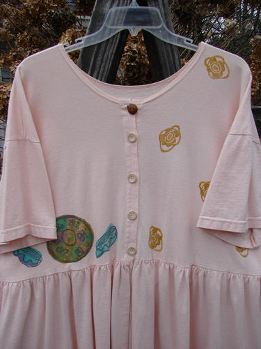 1992 Studio Cardigan Dress Breakfast Diner Sea Shell OSFA featuring a whimsical painted design, flouncy front vented lower, and vintage buttons.