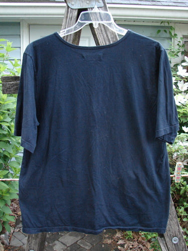 Barclay Short Sleeved Tee Single Floral Black Size 1 showcases a vintage-inspired, delicately crafted floral design on a comfortable, short-sleeved tee, reflecting Bluefishfinder.com's ethos of creative individuality and timeless style.