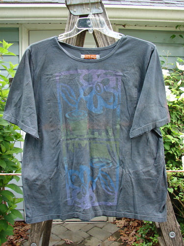Barclay Fiona Straight Tee in Single Reverse Flowerpot Mottled Storm, features a rounded neckline, shorter wide sleeves, and a wide straight shape, highlighting vintage Blue Fish Clothing's creative expression.