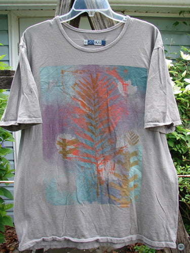 Barclay Fiona Straight Tee Fall Time Fern Stone Size 0, featuring a rounded neckline, shorter wide sleeves, and a generous straight shape, embodying the BlueFishFinder's vintage, expressive style.