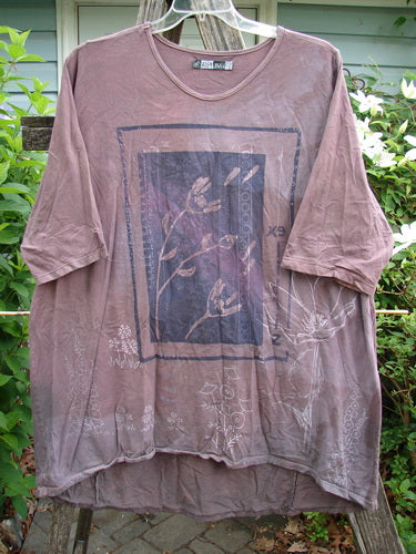 Barclay Tournesol Tunic Triple Stem Mottled Dark Rose OSFA features a loose fit, rounded neckline, drop shoulders, and varying hemline, embodying BlueFishFinder's vintage, creative style.