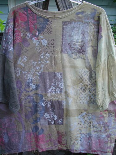 Barclay Short Sleeved Center Seam Square Pullover Garden Friends Mottled Mustard OSFA features a rolled neckline, short dolman sleeves, and a vertical center seam, embodying Bluefishfinder.com's unique vintage style.
