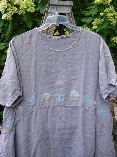 1997 Urchin Dress Sun Ray Swirl Sea Urchin Size 2 features a loose fit with a round neckline, spiral motifs, and deep inseam side pockets, reflecting BlueFishFinder's vintage style.