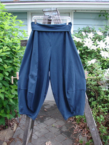 Barclay Cotton Lycra Fold Over 4 Square Pocket Pant Unpainted Navy Size 0, featuring a fold-over waistline, unique 3D diamond cut from knee down, double exterior pockets, and billowy bottom.