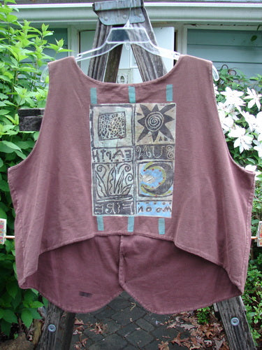 The 1992 Folk Vest Elements Clove OSFA features a tuxedo front tail, upward scooped back, original vintage buttons, and bold detailed paint, reflecting Bluefishfinder.com's unique vintage style.