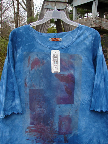 Barclay NWT Three Quarter Sleeved Cafe Tee Leaf Blend Mottled Clear Blue Sky Size 1 displayed on a hanger with a visible white tag.