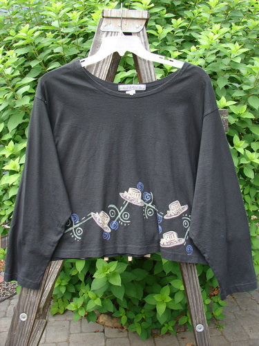 1997 NWT Long Sleeved Crop Tee Top Hat Ebony Size 2, featuring a boxy shape, drop shoulders, top hat design, and vented sides, made from organic cotton.