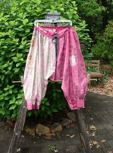 Magnolia Pearl European Cotton Patched Kiki Bloomer Betsy J. OSFA. Lightweight fabric with mixed side buttons, flattened drawstring waist, billowy hips, sweet bottom cuffs, and rear patch accent.