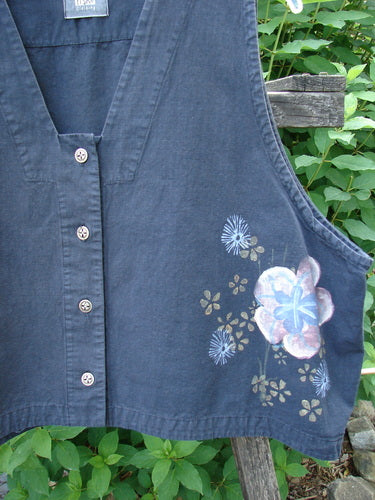 2000 Parachute Cross Stitch Vest Floral Black Size 2 features a vibrant floral motif on rich-textured fabric, a square neckline, metal buttons, cropped length, and flared shape, embodying BlueFishFinder's vintage essence.