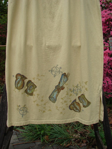 1999 NWT Side Vent Skirt Fancy Gathering Plantain Size 2, showcasing a white towel with a delicate design, organic cotton material, full elastic waistline, two side vents, and deep side pockets.