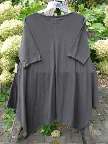 Barclay NWT Origami Tunic Top Floral Branch Black Sand Size 0 features a loose-fit, asymmetric hemline, elbow-length sleeves, and an oval neckline, showcasing a floral branch design on organic cotton.