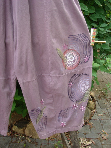 Barclay 4 Square Pant Spin Wind Dusty Plum Size 0 features a unique 3D diamond drape from knee down, showcasing artistic painted designs and functional pockets with a full elastic waistband.