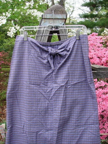 1996 Woven Clambake Skirt Wind Pinwheel Niagara Gingham Size 2 featuring a partial front tie waist and back elastic on a rack.
