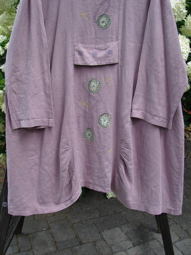 1999 Parlor Jacket Circle Florals Heliotrope Size 2, featuring nine abalone buttons, V-shaped neckline, sectional panels, varying hemline, and a circle flower theme design.