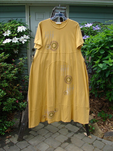 1998 Croquet Dress Lawn Games Lemonade Size 2: Organic cotton dress with a shallow rolled neckline, sectional vertical rounded panels, slight empire waist, unique front and back inserts, and a heavy bottom panel.