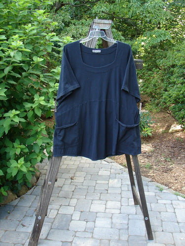 Image alt text: Barclay Be There Top, black, size 1, on a clothes rack