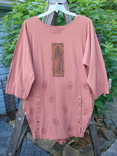 1994 Grasshopper Coat Garden Tools Gourd Size 1 displayed on a wooden rack, featuring a wide deep V neckline, original small buttons, upper pockets, point front hemline, shirttail back, and sectional panels.