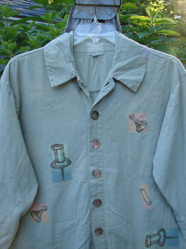 2001 P3 Top Junk Drawer Kelp Size 0 featuring a soft buttery cotton twill, six rounded abalone shell buttons, tailored upper back, and a swing style with a rounded hemline.