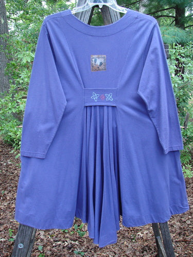 1996 Dining Car Jacket Travel Niagara Size 1, featuring a tabbed and painted back accent, deep V neckline, artisan porcelain buttons, and deep side pockets, made from mid-weight organic cotton.