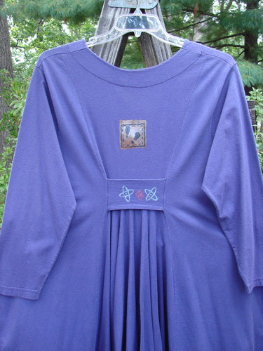 1996 Dining Car Jacket Travel Niagara Size 1, featuring a deep V neckline, tabbed back accent, artisan porcelain buttons, and deep side pockets. Mid-weight organic cotton, varying hemline, perfect condition.