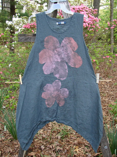 Barclay Linen Side Dip Pinafore Double Blossom Hunter Gray Size 0 features a medium-weight linen fabric with a floral design, scoop neckline, and widening A-line shape. Perfect for expressing creative individuality.