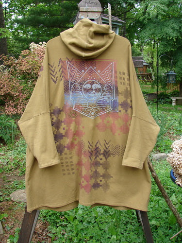 Barclay Fleece Two Button Hooded Jacket Sun Man Yellow Olive Size 3 features a graphic design, generous hood, dolman sleeves, wooden buttons, exterior pockets, A-line shape, and full-length rear painting.