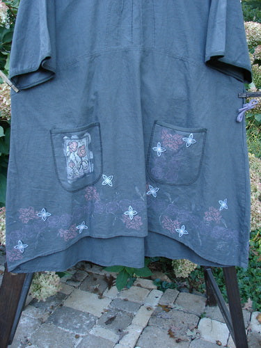 Barclay Linen Duet Sunrise Dress Tiny Rose Stormy Grey Size 2 features elbow-length sleeves, floral motifs, and a sweet baby doll-like tunic design with painted pockets, reflecting Bluefishfinder.com's vintage-inspired creativity.