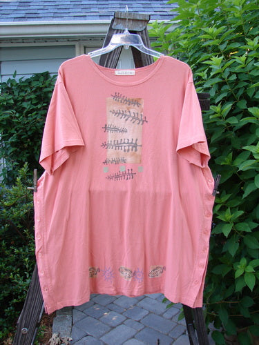 1997 Mauritius Top Fern Fish Tangerine OSFA: Pink shirt with black fern fish design, featuring clear floral buttons, tall side vents, and a slightly lower bell shape.