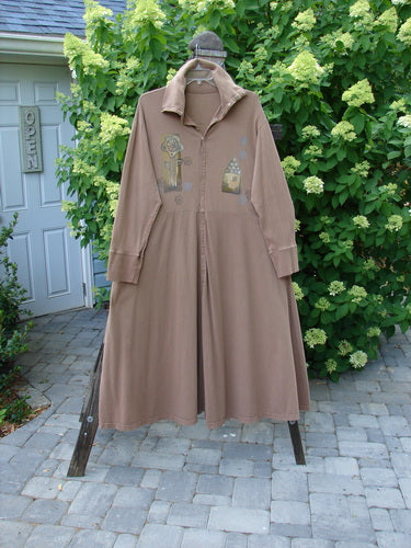1995 Virginia Woolf Dress Home Tree Cottage Brown Size 2 on a rack, featuring a sweeping hemline, ribbed accents, and full front snap closures with a turtleneck and drop waistline.