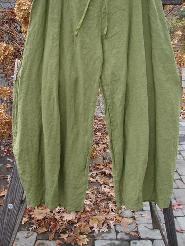 Barclay NWT Linen Drawcord 4 Square Pant hanging on line, unique diamond cut from knee down.