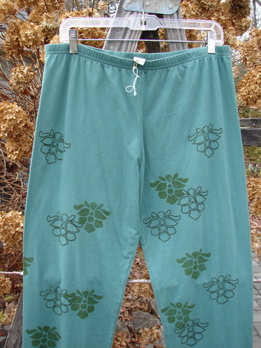 Barclay Cotton Lycra Relaxed Legging with Orchid Pattern, Moss Green, Size 2 AI.