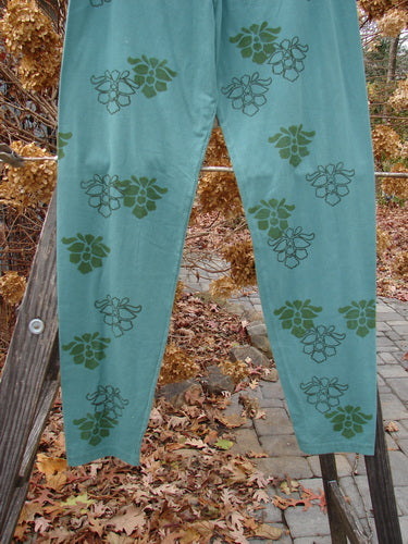 Barclay Relaxed Legging with Orchid Pattern on Moss Green