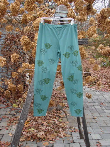 Barclay Cotton Lycra Relaxed Legging with Orchid Design, Moss Green, Size 2 AI.